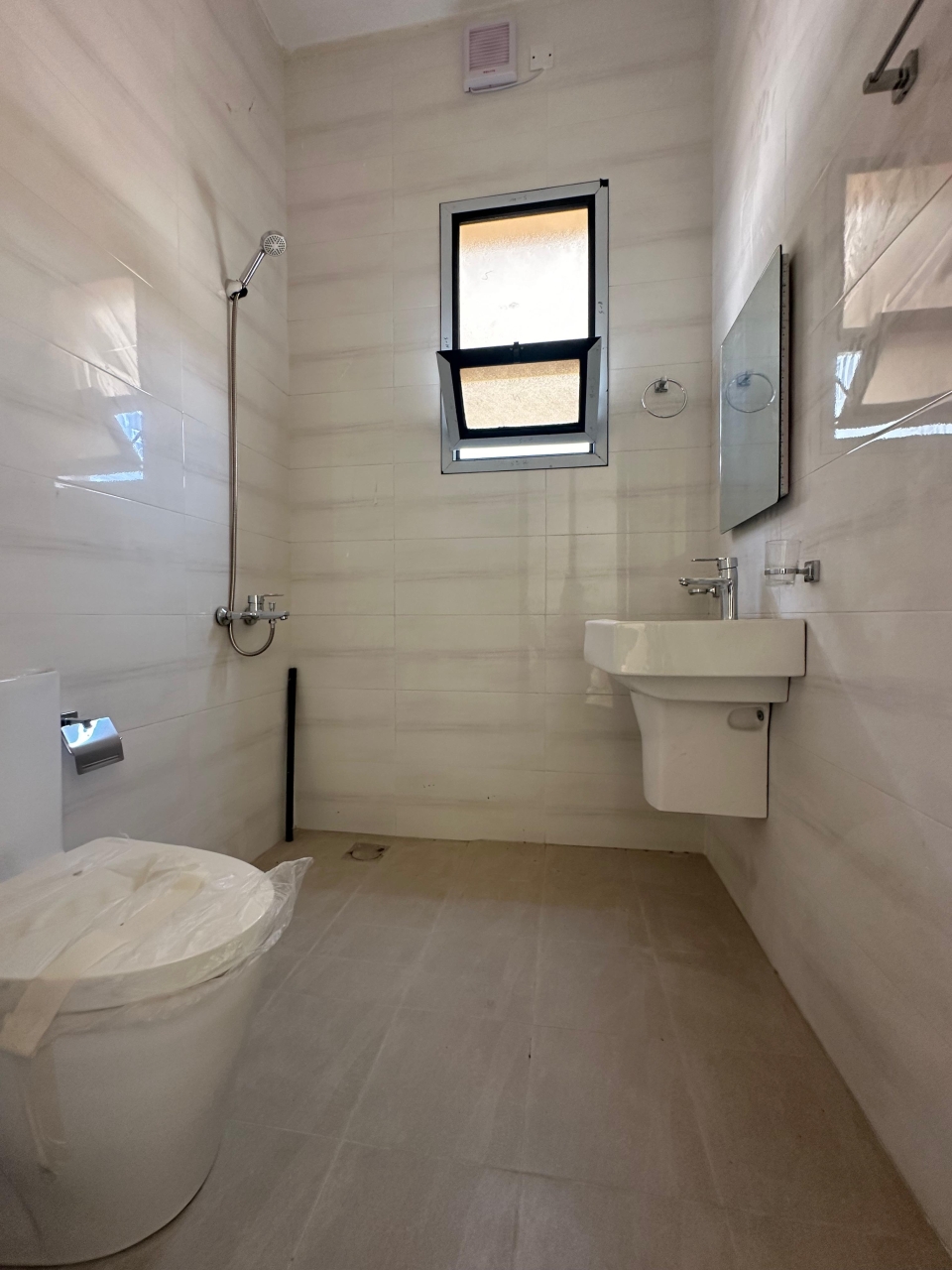 property 1816 image 4