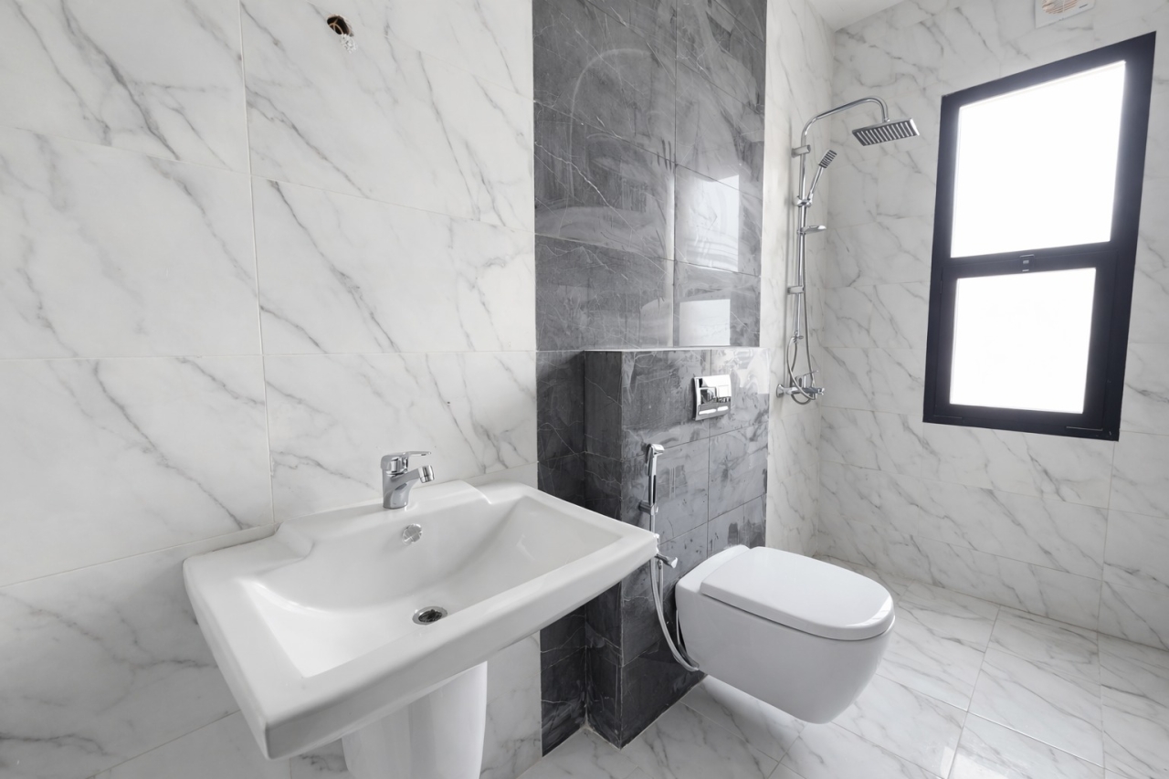 property 2081 image 4