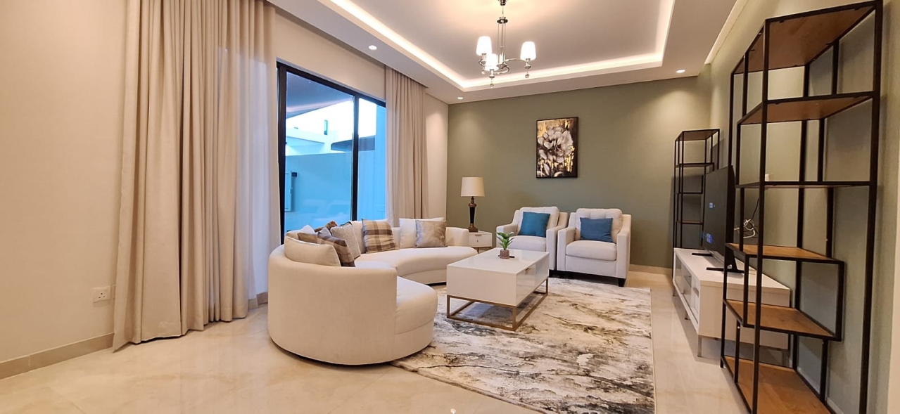 property 2100 image 3