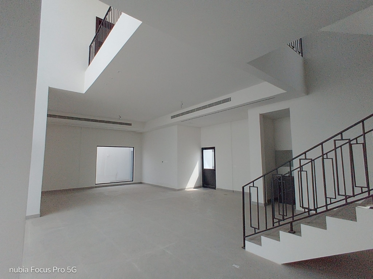 property 2117 image 3