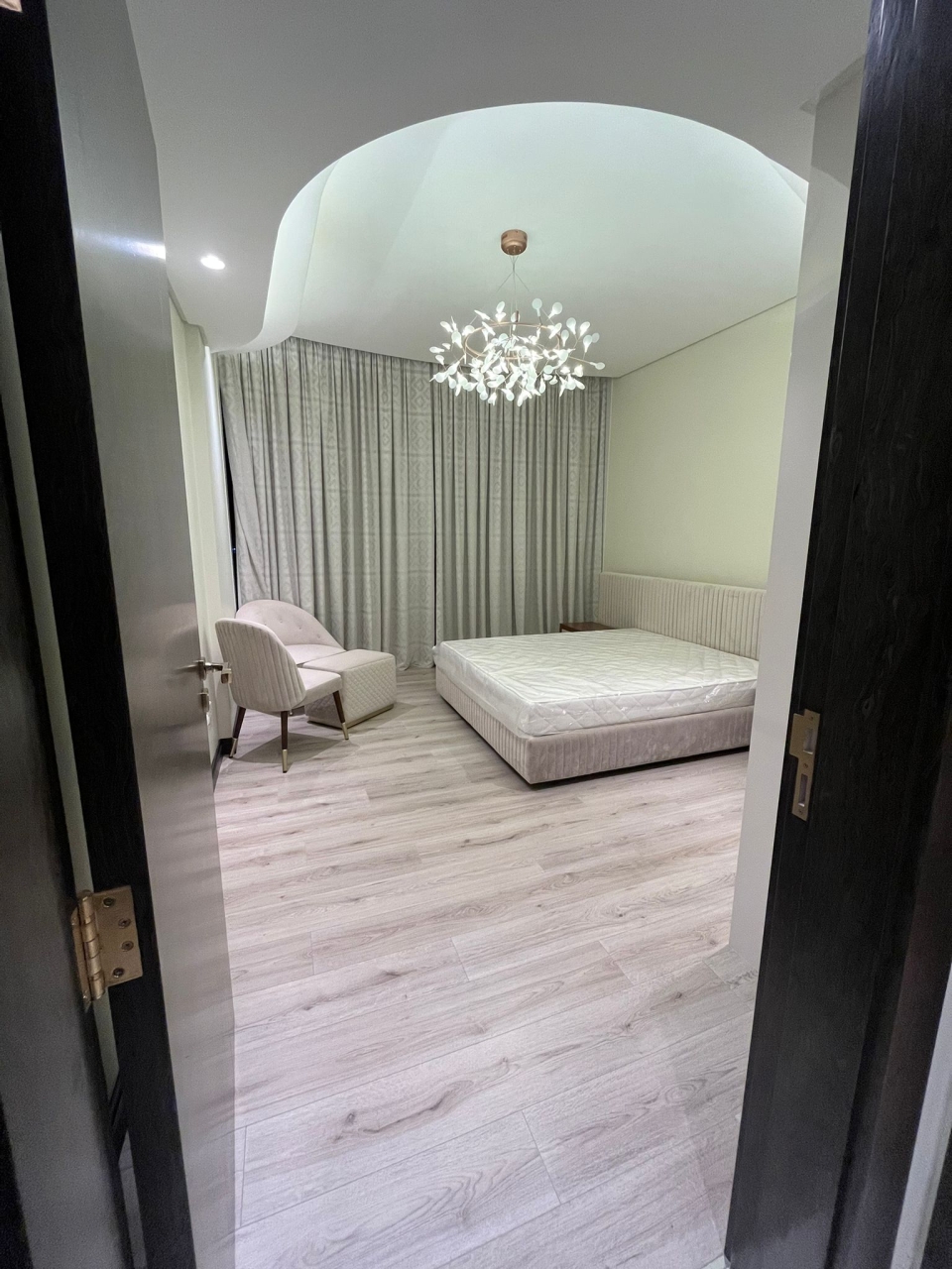 property 2158 image 3