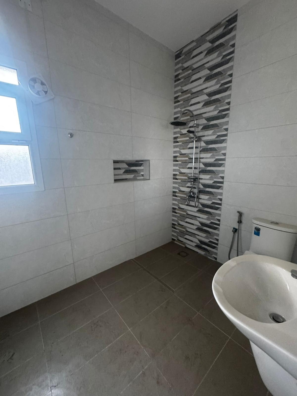 property 2231 image 1