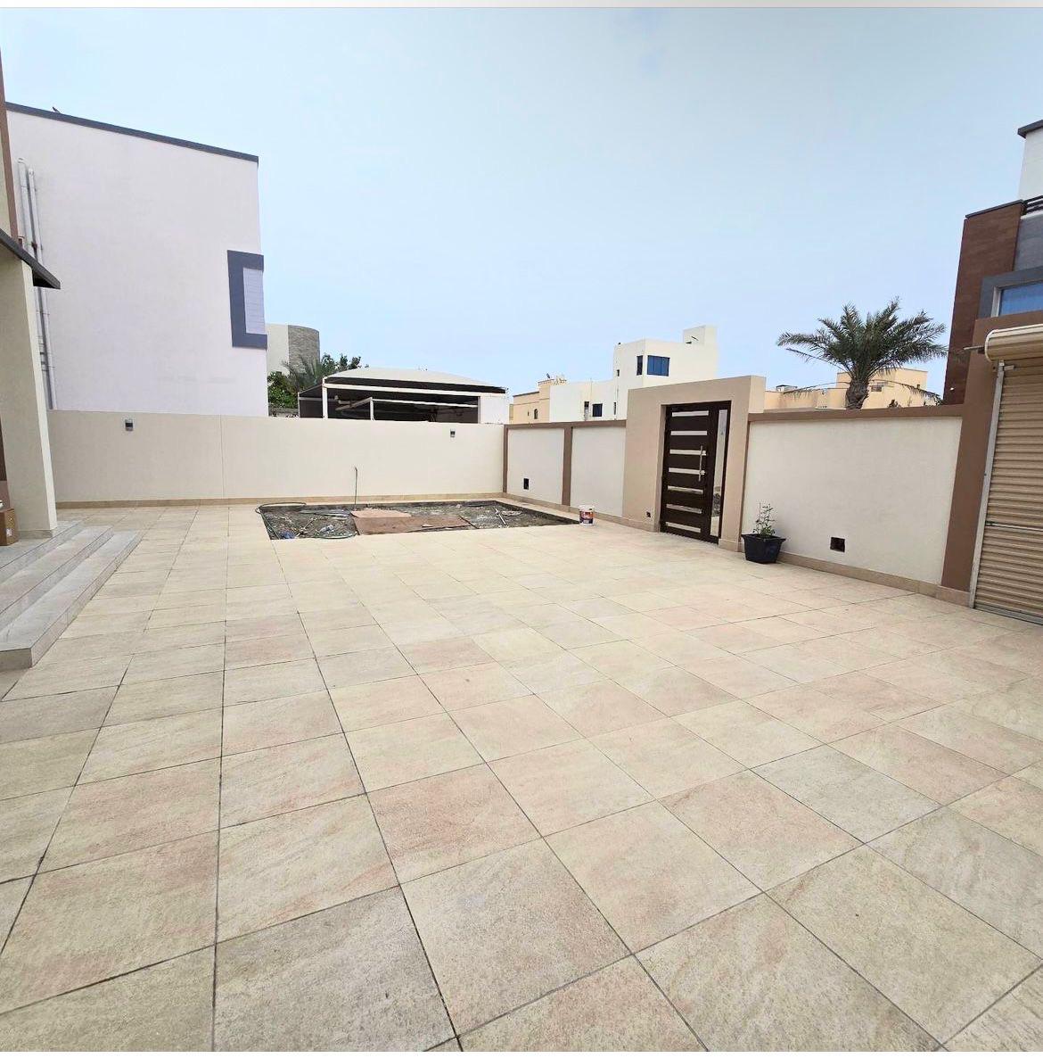 property 2276 image 3