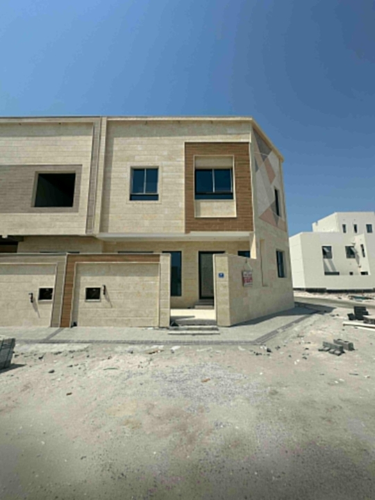 property 381 image 0